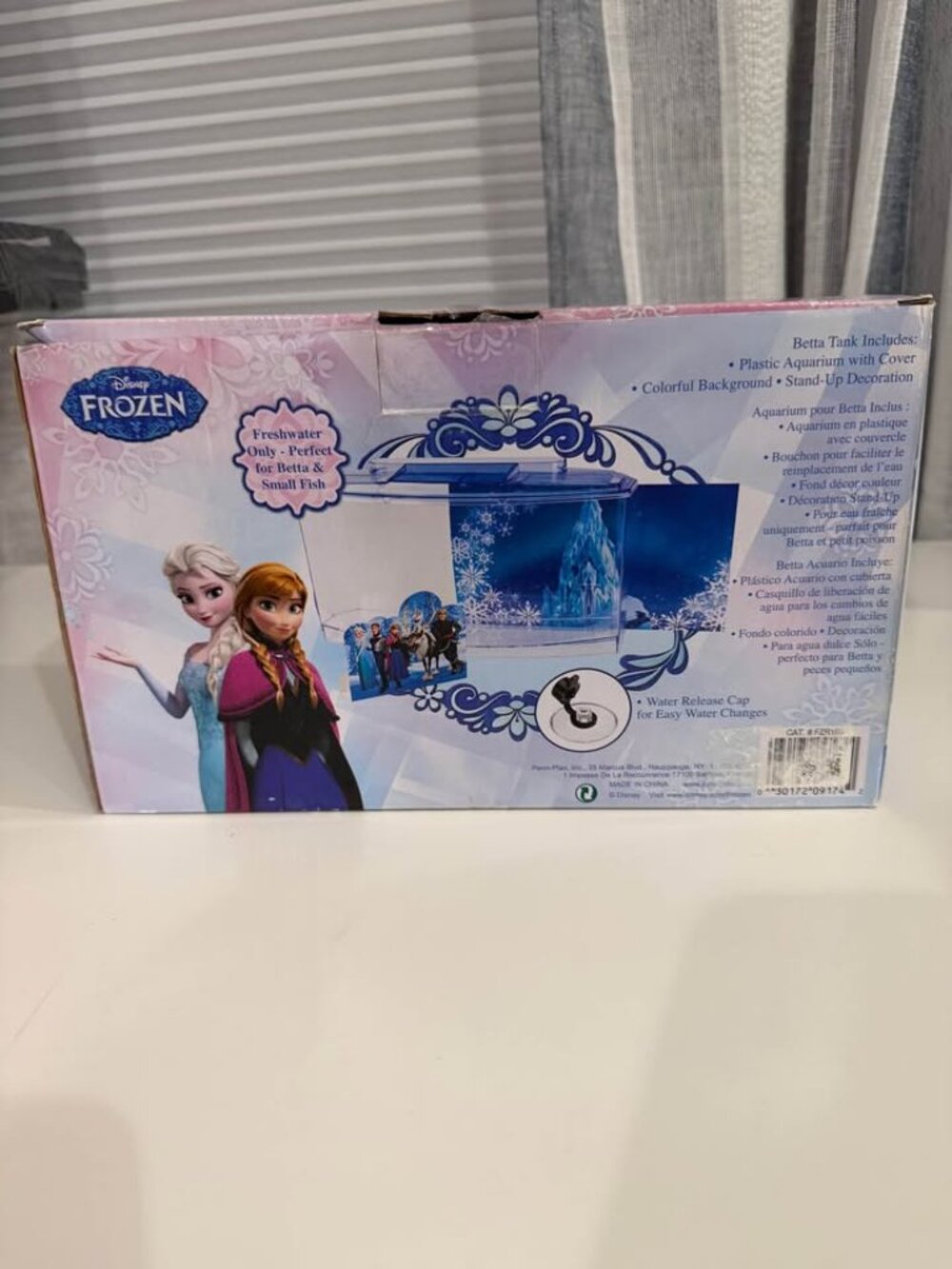 NEW Disney Frozen Betta Fish Tank Aquarium w/ Lid & Box Anna Elsa Complete